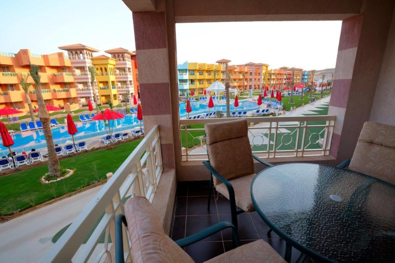 Porto South Beach By Amer Group - Families Only Ain Sukhna Exterior foto